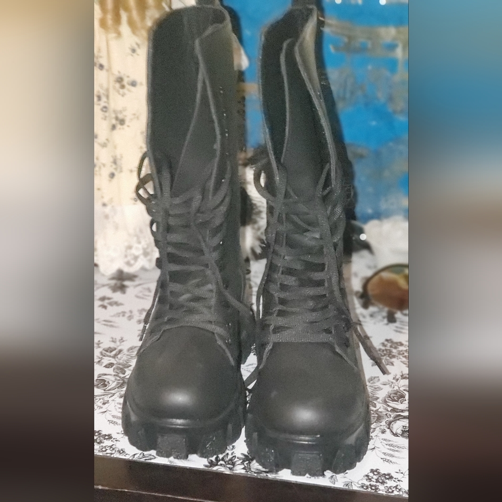 Womens boots